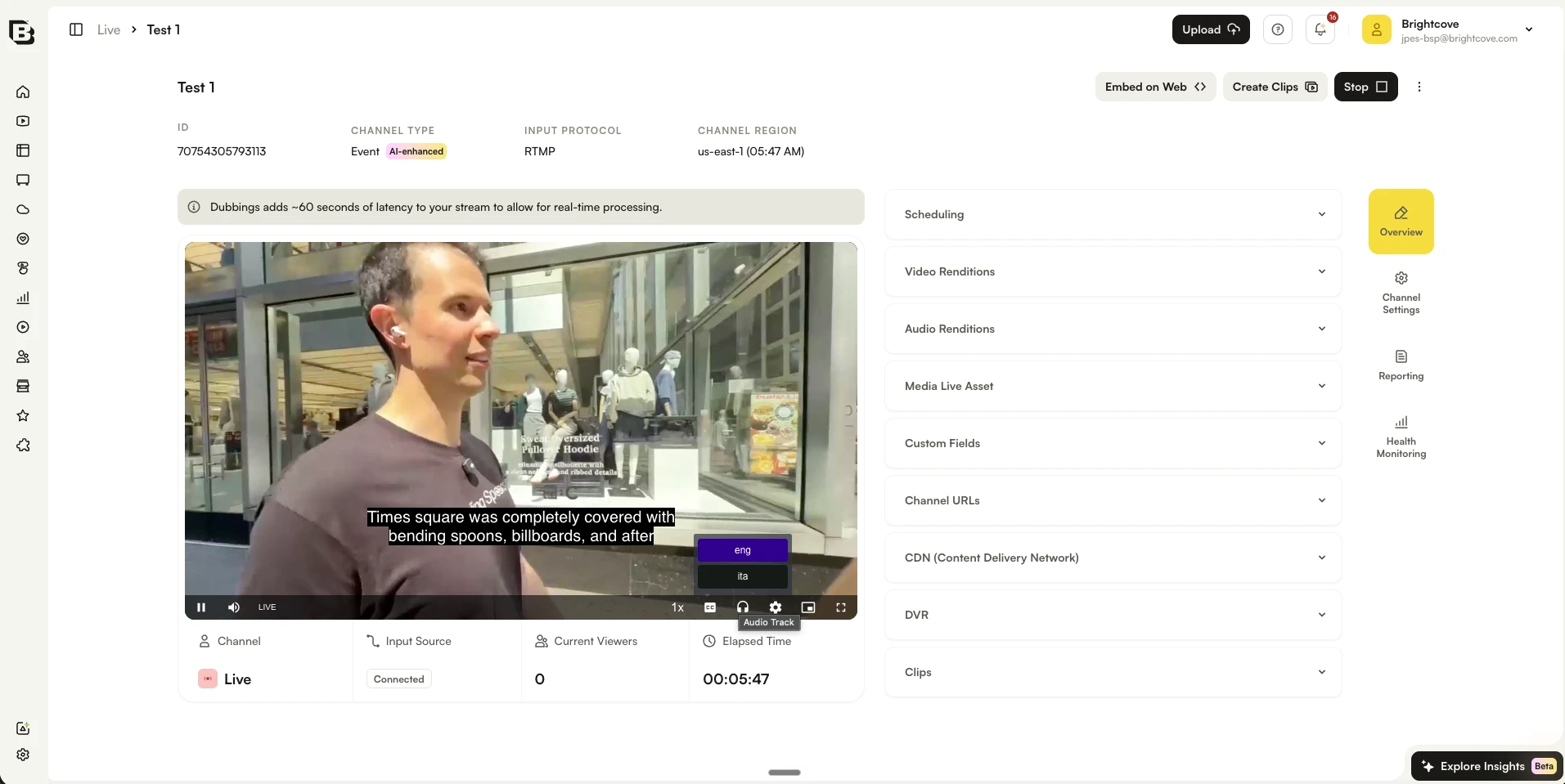 生成された音声トラックオプションを表示する Live チャンネルプレーヤー